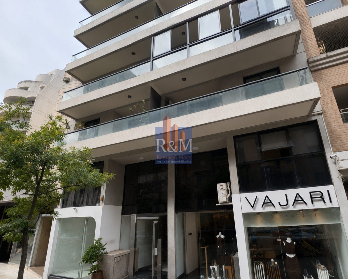 NUEVA CORDOBA: DPTO 2D CON BALCON Y ESCRITURA