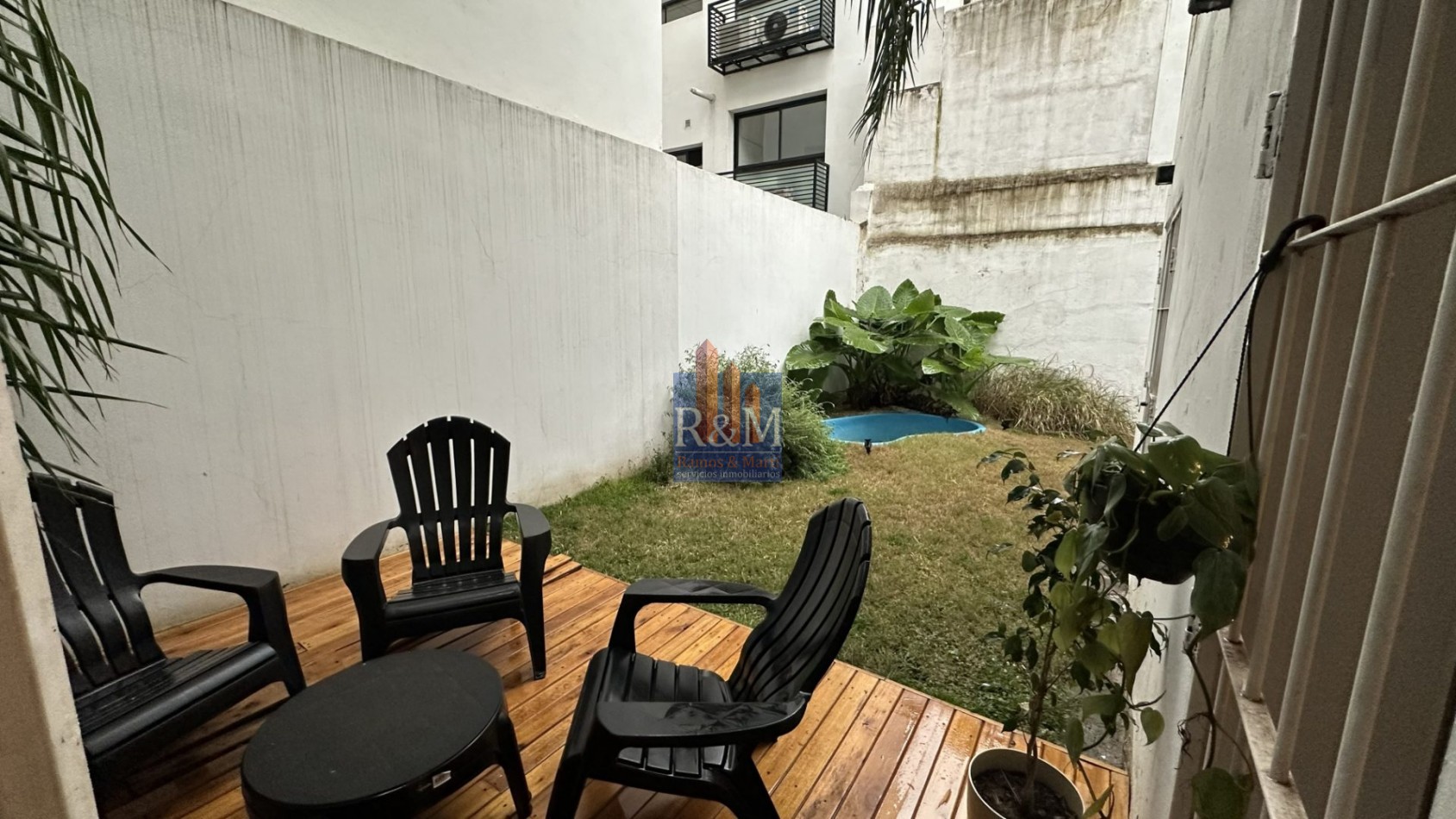 NUEVA CORDOBA: CASA PH P.B. 2D Y COCHERA