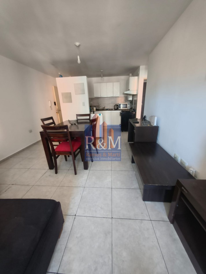 CENTRO CASI NVA CBA: DPTO 1D AMOBLADO CON BALCON