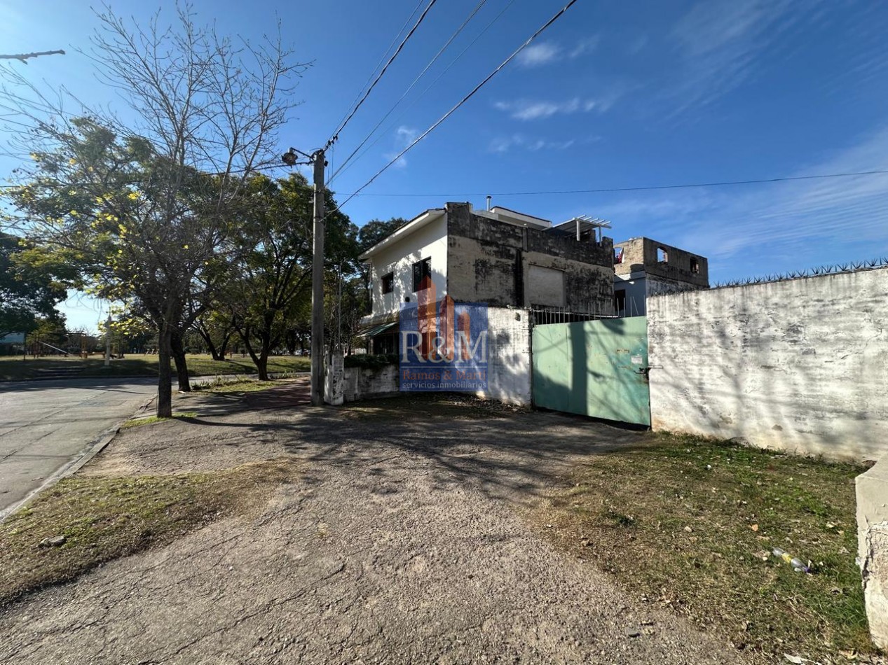 ALTOS DE VILLA CABRERA: LOTE + COCHERAS DE 407 M2