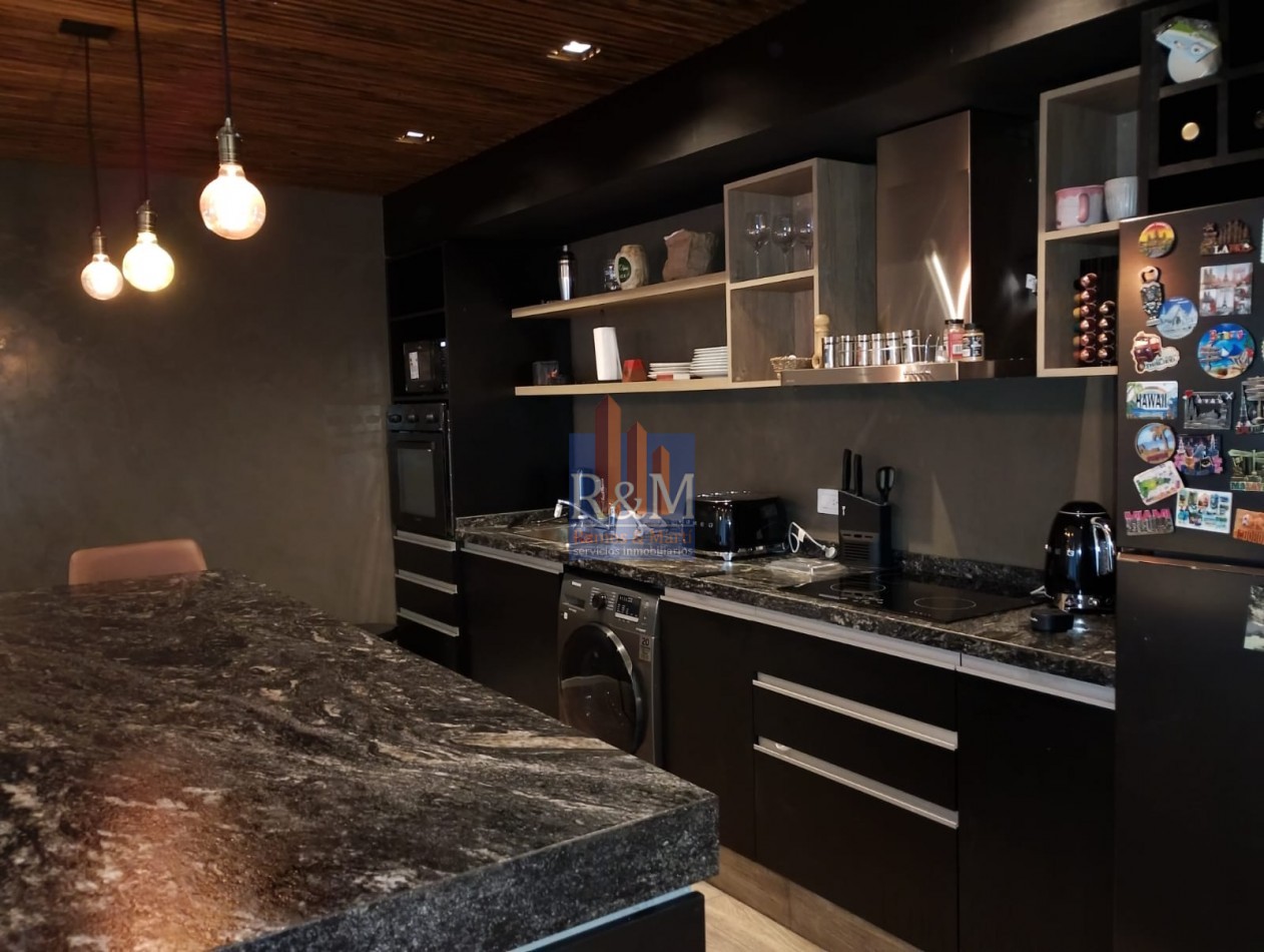 VILLA WARCALDE: CASA PH 2D MUY MODERNA