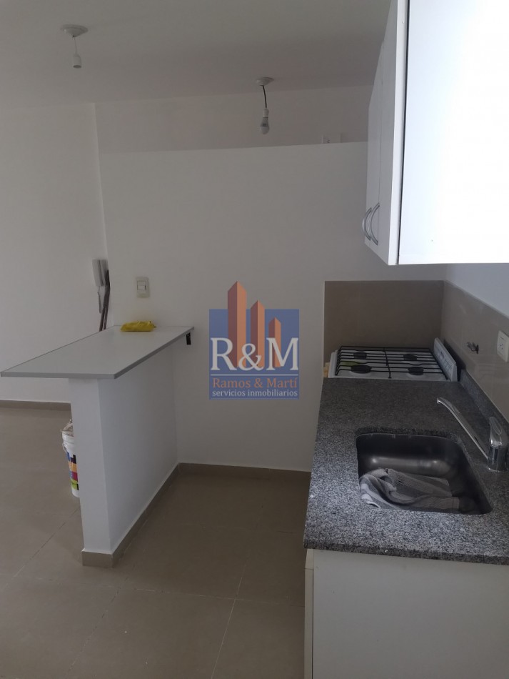 ALTO ALBERDI: DPTO 1D BALCON MTS PLAZA