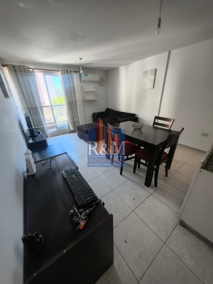 CENTRO CASI NVA CBA: DPTO 1D AMOBLADO CON BALCON
