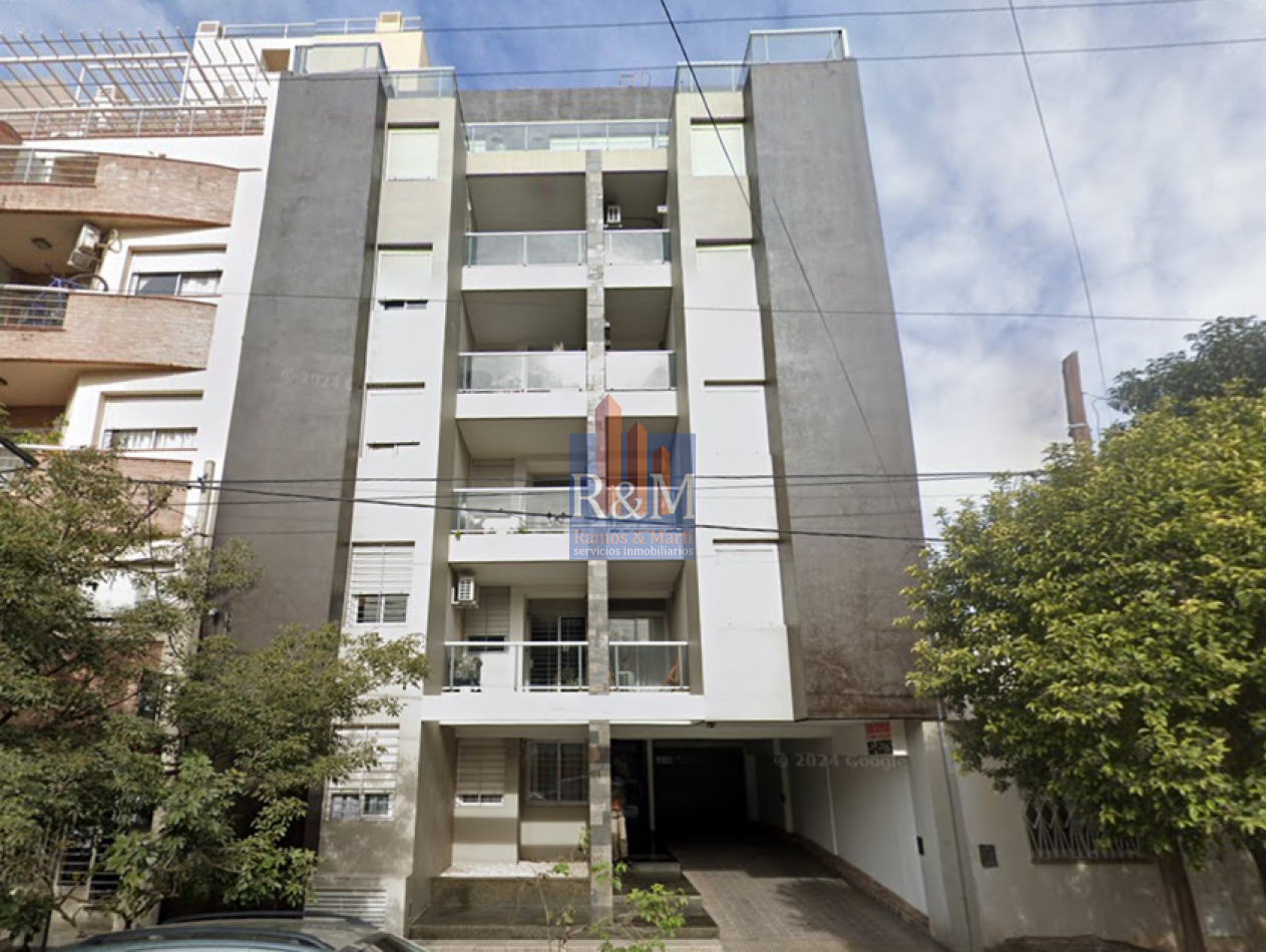 ALTA CORDOBA: DPTO 1D CON BALCON Y COCHERA
