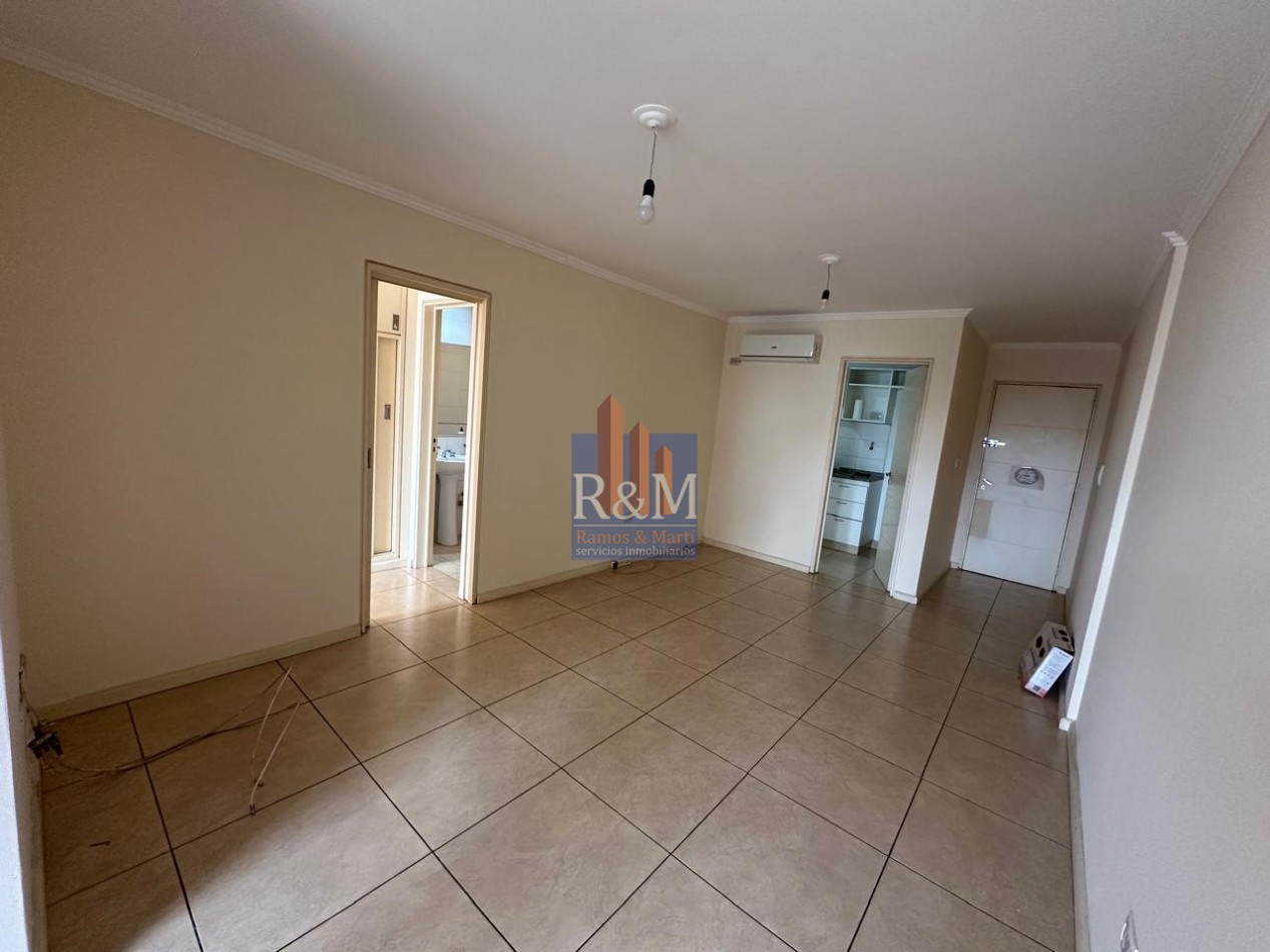 CENTRO: DPTO 1D CON BALCON MTS CAÑADA