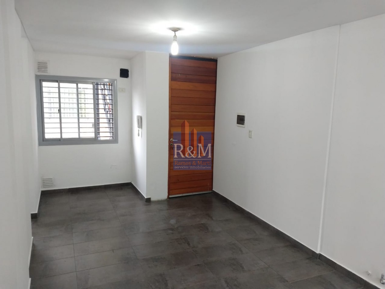 GENERAL PAZ: DPTO 1D CON BALCON