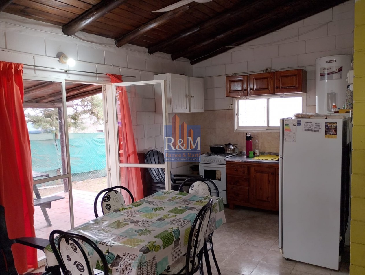 VILLA CAEIRO: CASA 2D CON PILETA