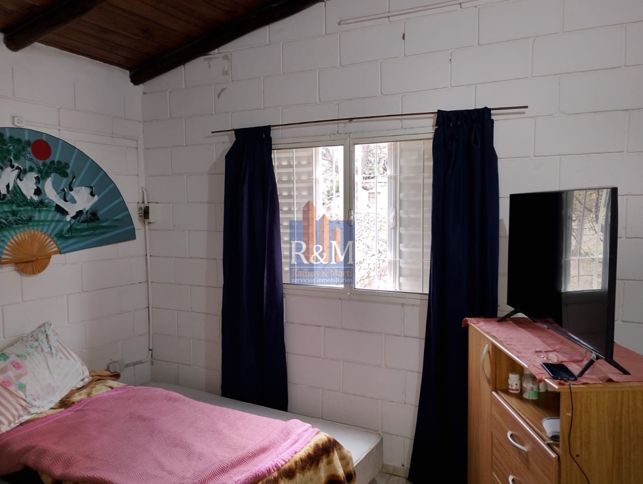 VILLA CAEIRO: CASA 2D CON PILETA