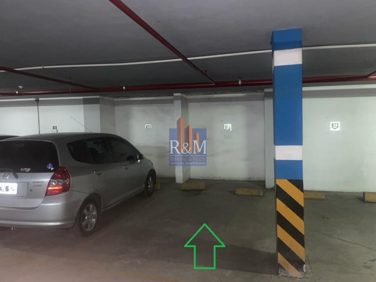 ALTO VILLASOL: SE VENDE COCHERA SUBT